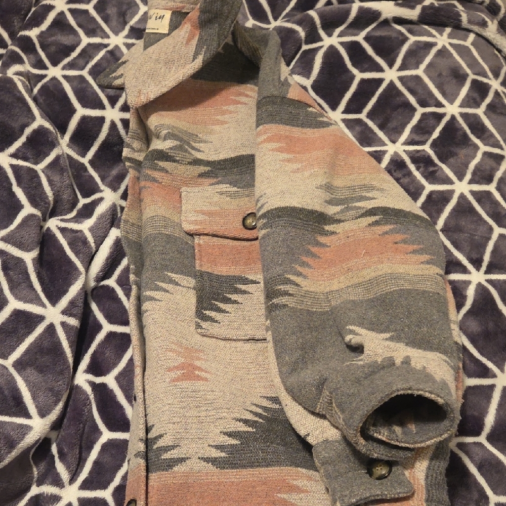 Stylish Aztec Patterned Blazer Jacket - image 3